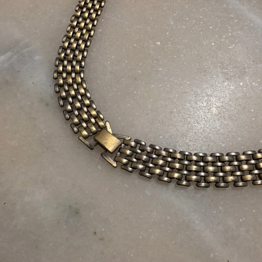 Vintage Art Deco Style Statement Necklace Hammered Metal Crystal Choker - Picture 9 of 12